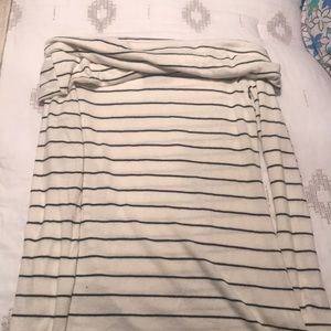 Off the shoulder vici top